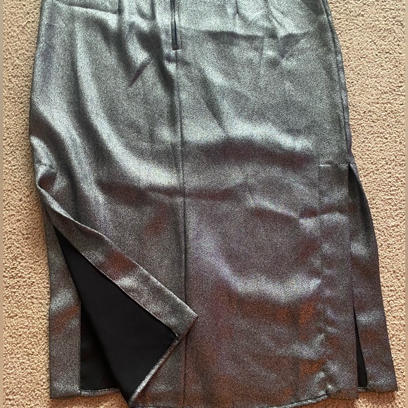 Sz. 4 H&M Metallic Dress - Picture 6 of 6
